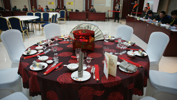 现代系秦志红老师担任北京市中餐主题宴会设计大赛评委